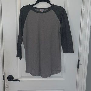 LuLaRoe 3/4 sleeve, two-toned gray shirt, size large.